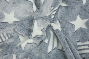Dětská mikroplyšová svítící deka Hvězdy šedé 150x200 cm