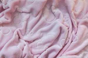 Dětská mikroplyšová svítící deka Mickey růžová 150x200 cm